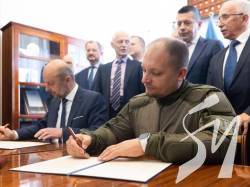 “Дружба зобов’язує діяти разом”: Семеніхін підписав угоду про партнерство між Конотопом і Жешувом “Дружба зобов’язує діяти разом”: Семеніхін підписав угоду про партнерство між Конотопом і Жешувом